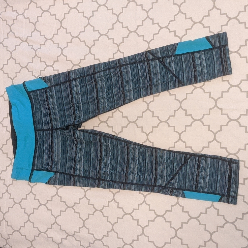 Lululemon crop leggings